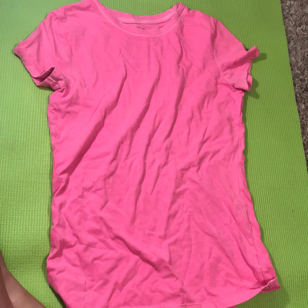 Pink t shirt